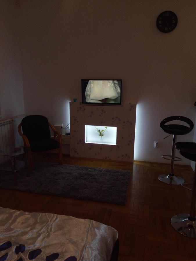Apartment Aska Beograd Ngoại thất bức ảnh