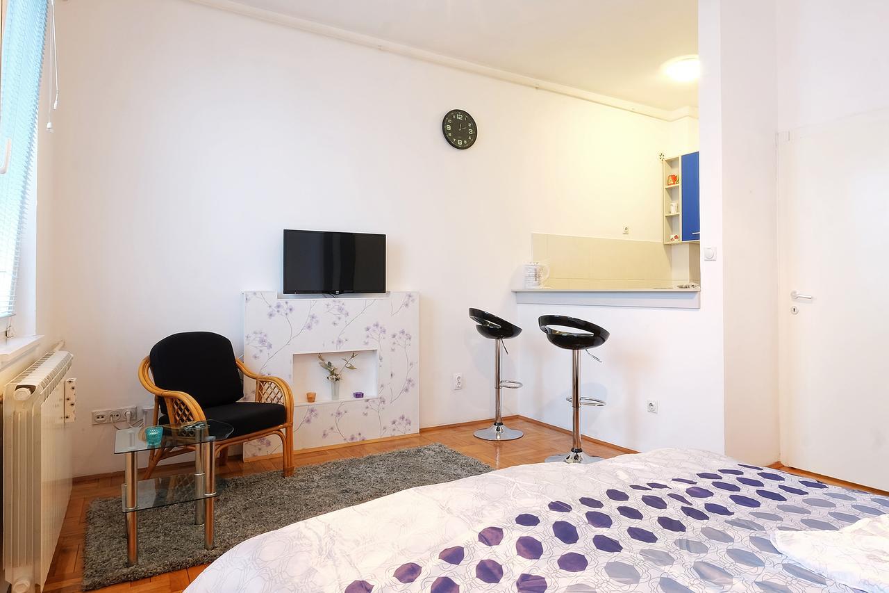 Apartment Aska Beograd Ngoại thất bức ảnh