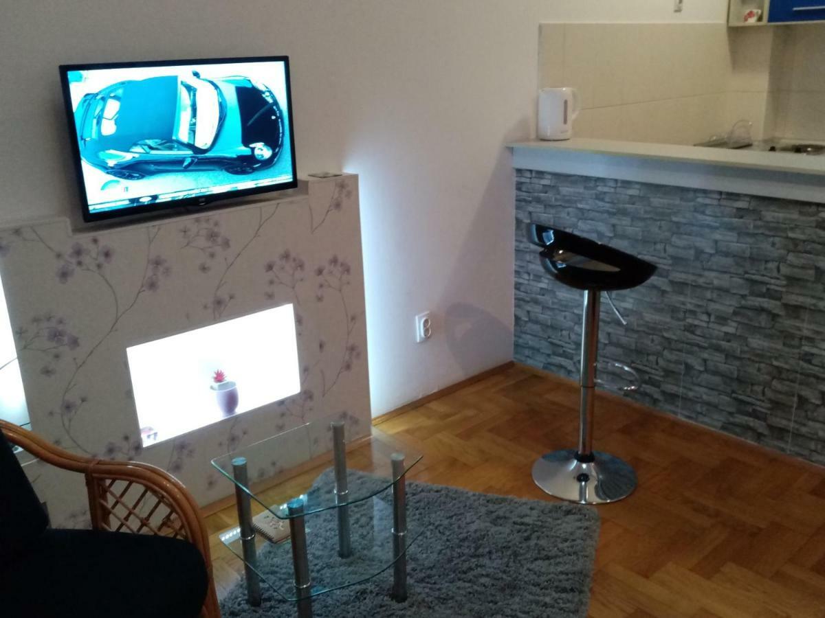 Apartment Aska Beograd Ngoại thất bức ảnh